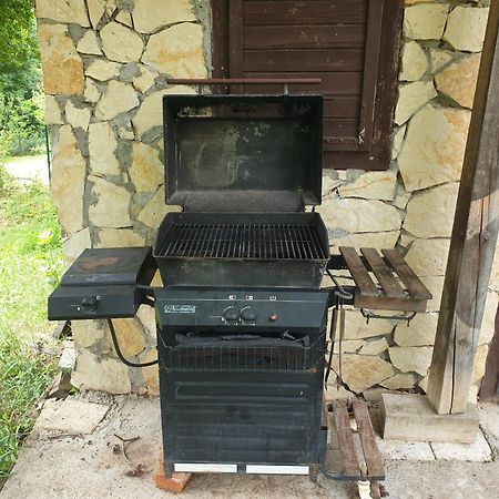 Log Cabin Beograd Eksteriør bilde