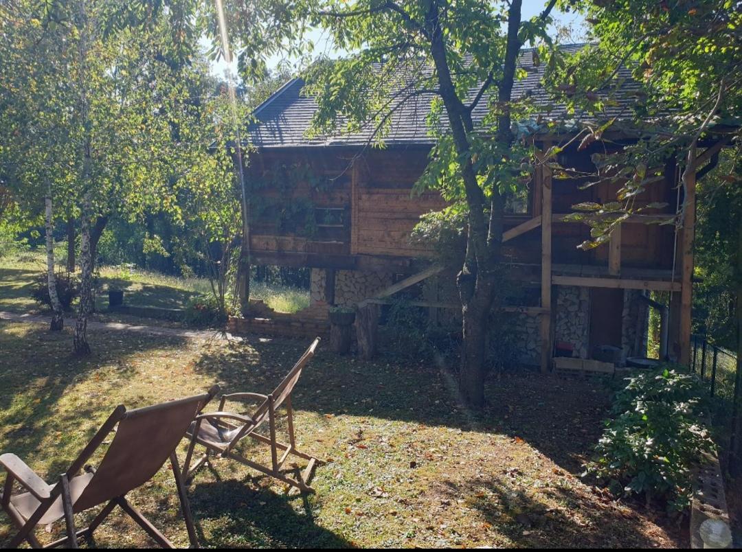 Log Cabin Beograd Eksteriør bilde
